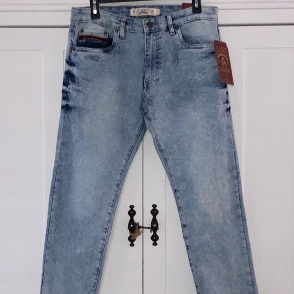 Sold 🪬 Jeanius Jeans by Akademiks - Picture 10 of 10